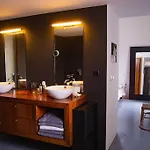 Private With Pool And Magnificent View *