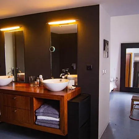 Private With Pool And Magnificent View *