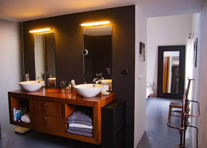 Private With Pool And Magnificent View *